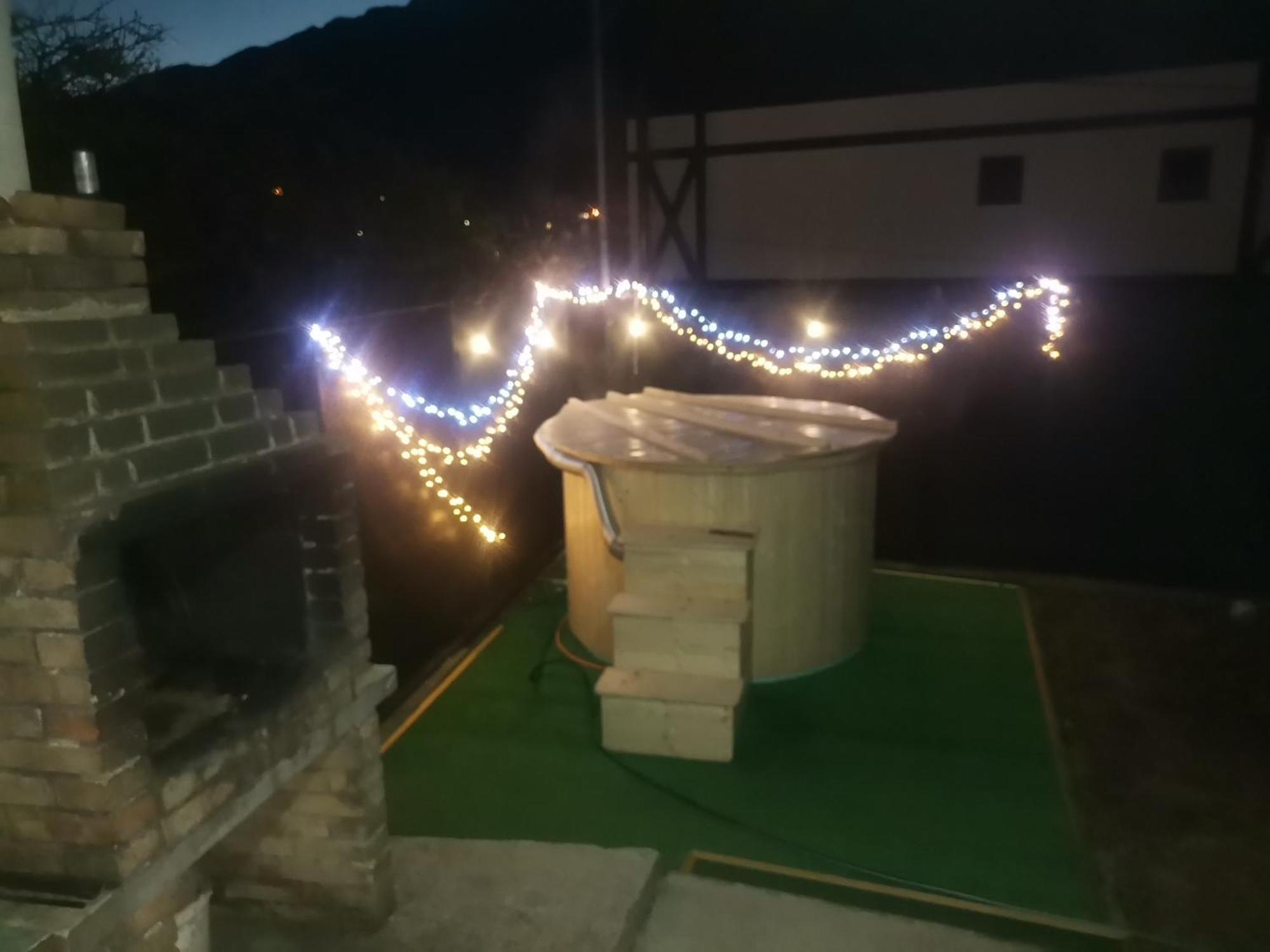 Buşteni Casa Dixi酒店 外观 照片